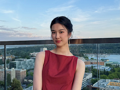 Photo of Nina Liu